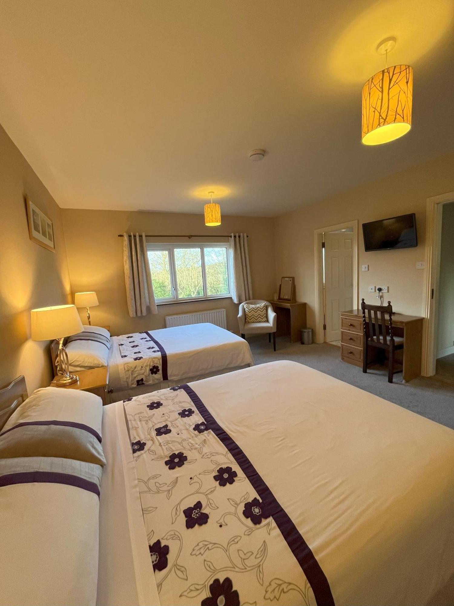 Pk Lodge Bed And Breakfast Skibbereen Εξωτερικό φωτογραφία